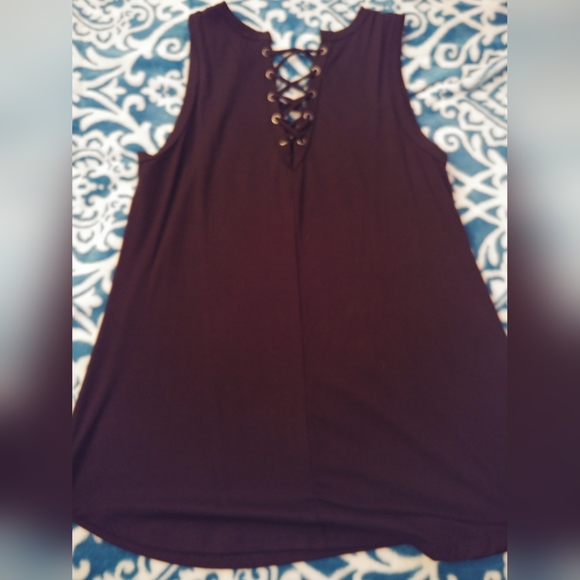 NWOT Tags. Harley Davidson tank top. Embellishments, tie front and back. Size Lg - Picture 3 of 5